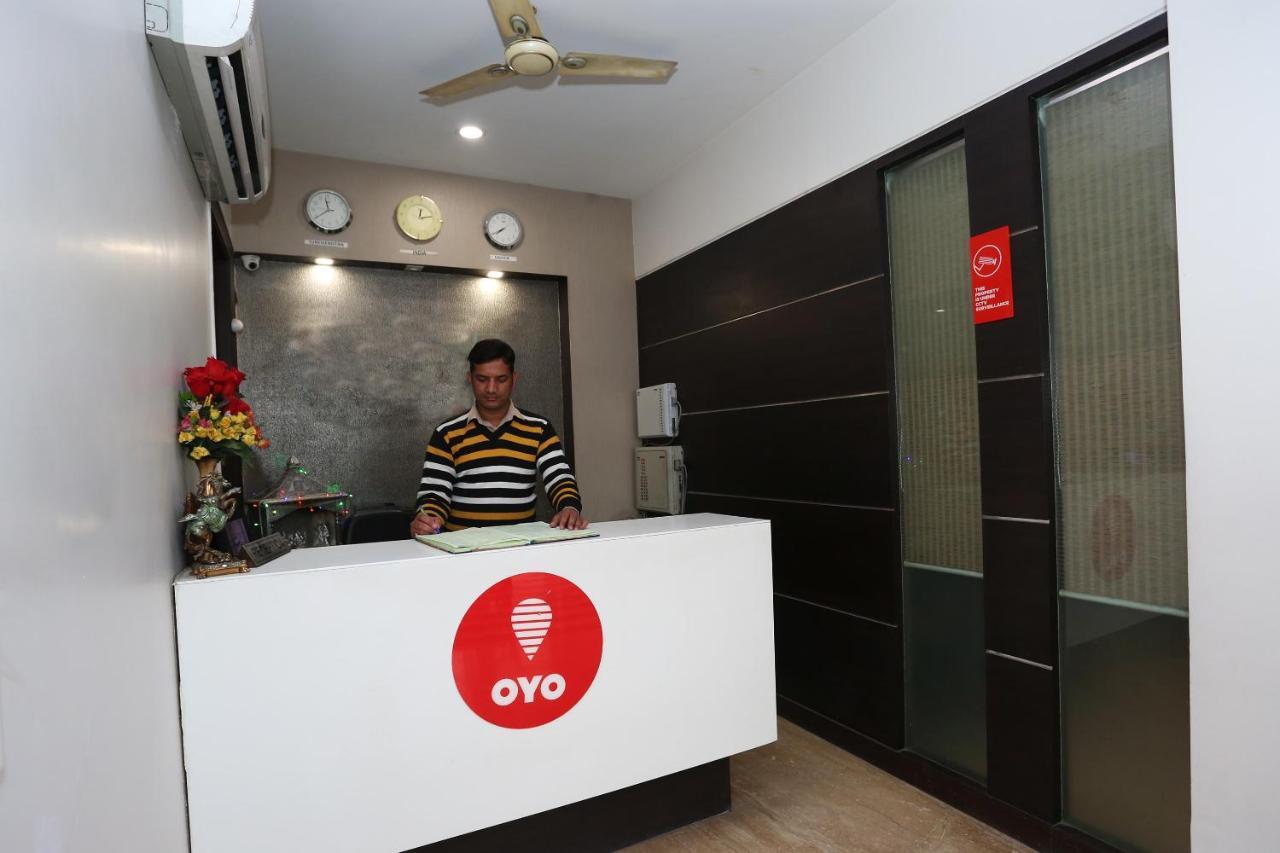 Capital O 1391 Hotel Pushpa Vilas Ghaziabad Eksteriør bilde